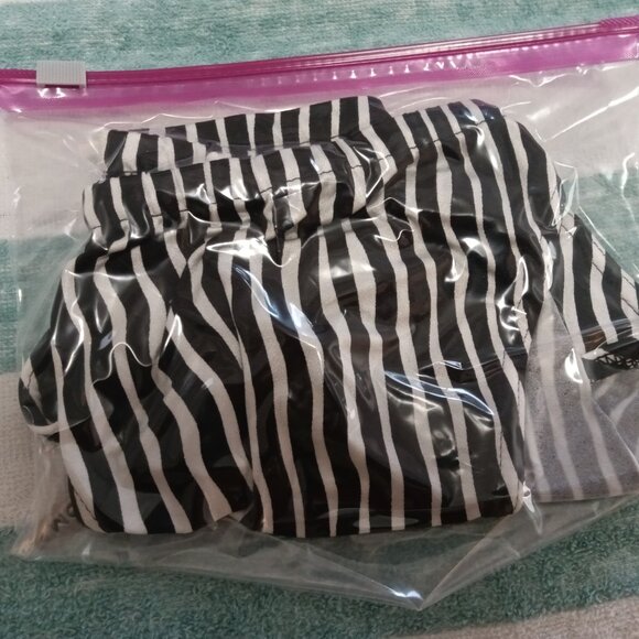 RARE VINTAGE 1" HOM SWIM BRIEF, SIZE 32", BLACK / WHITE STRIPES (*) (Pre-Owned) - Picture 7 of 7